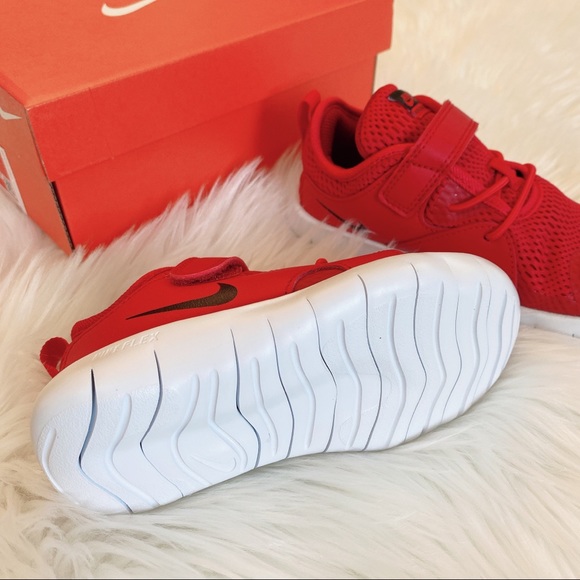 Nike Toddler Sneakers - Picture 7 of 7